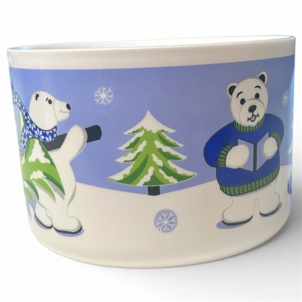Tupperware Winter Polar Bear Sandwich Keeper, and Canister‎ A Set No Lids